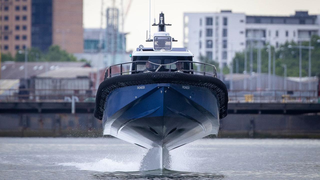 World's first commercially available 'flying' hydrofoil boat launched ... World's first commercially available 'flying' hydrofoil boat launched ...